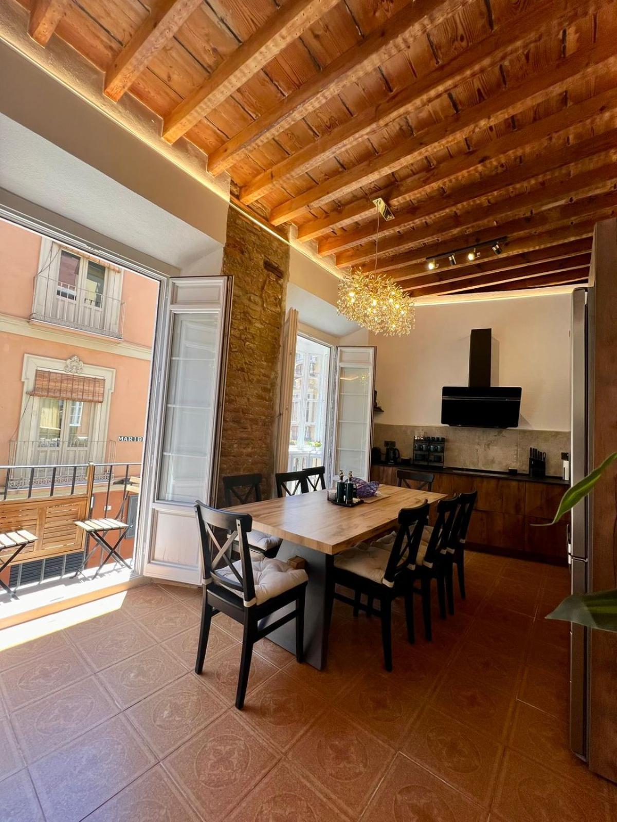 Casa Naty, Espacioso Renovado Apartamento En El Centro De 马拉加 外观 照片